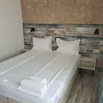 стела Приморско